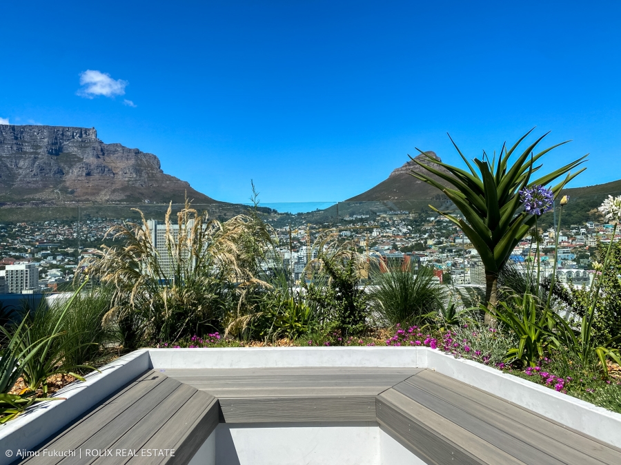 2 Bedroom Property for Sale in Cape Town City Centre Western Cape